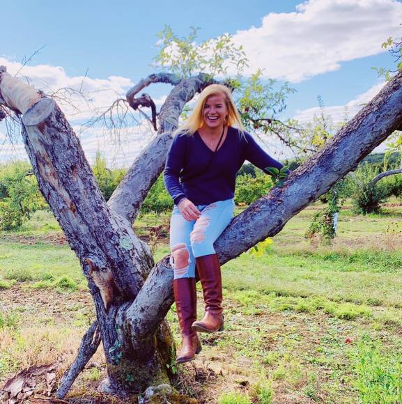 Profile Picture of Brianne Nelson (@brianne342) on Poshmark