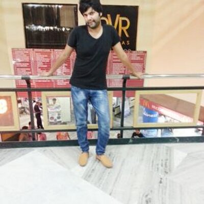 Profile Picture of Vipul Aggarwal (@vipulaggarwal15) on Twitter