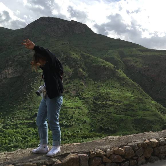 Brianna Markarian - Poshmark Profile Picture of Brianna Markarian (@bmarkarian) on Poshmark