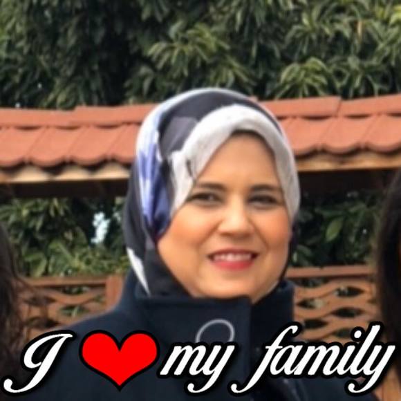 Profile Picture of Ameera Sedeek (@amseddeek) on Poshmark