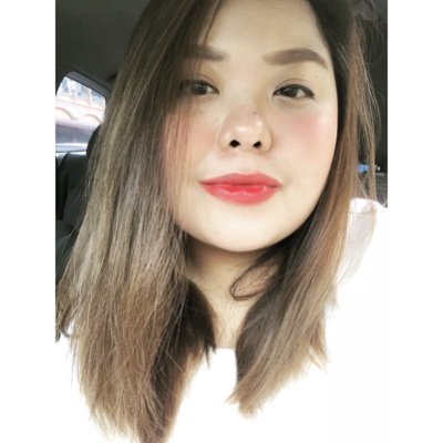 Profile Picture of Richelle Villanueva (@mommyshiska) on Twitter