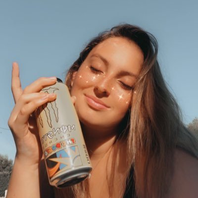 Profile Picture of Alexandra Hansen (@Alexand34382032) on Twitter