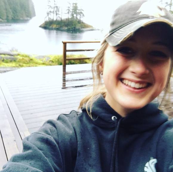 Profile Picture of Kendall Cornelsen (@kendallcorn) on Poshmark