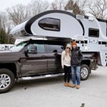 Profile Picture of 𝗠𝗮𝘁𝘁𝗵𝗲𝘄 + 𝗞𝗮𝘁𝗲𝗹𝘆𝗻 𝗕𝗮𝗴𝗶𝗻𝘀𝗸𝗶 (@packedbaggz) on Instagram