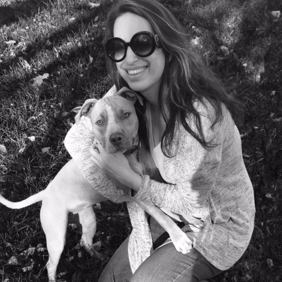 Profile Picture of Danielle Mitlas (@dsmitlas) on Poshmark