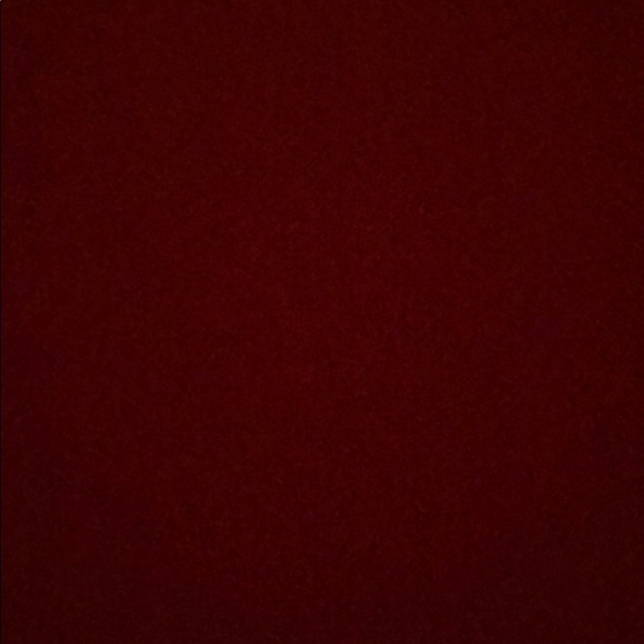 Profile Picture of Macy Silva (@kladett) on Poshmark