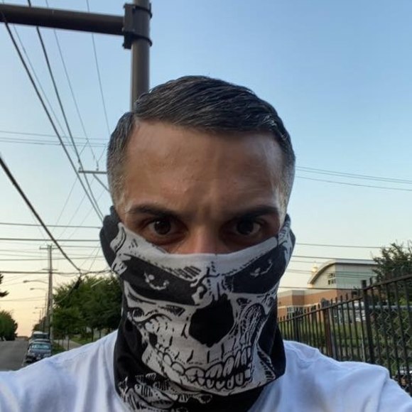 Profile Picture of Gino Hagenkotter (@ginohagenkotter) on Poshmark