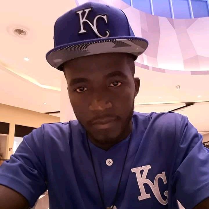 Profile Picture of Steve Brown (@stevebrown523) on Tiktok
