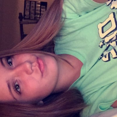 Profile Picture of Madeline Sharpe (@madelinesharpee) on Twitter