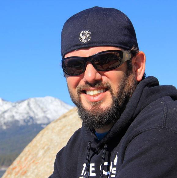 Profile Picture of Gregory Roberts (@billda) on Poshmark