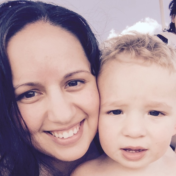 Kasey Summers - Poshmark Profile Picture of Kasey Summers (@kasey2414) on Poshmark