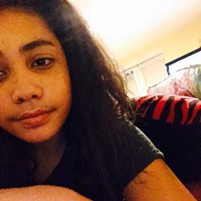 Profile Picture of Olivia Lowery (@Olivia8583) on Twitter