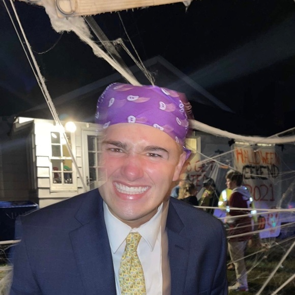 Profile Picture of Jonathan Lambert (@lambertjon02) on Poshmark