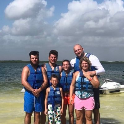 Profile Picture of Russell Vincent USMC (@MarginSniper) on Twitter