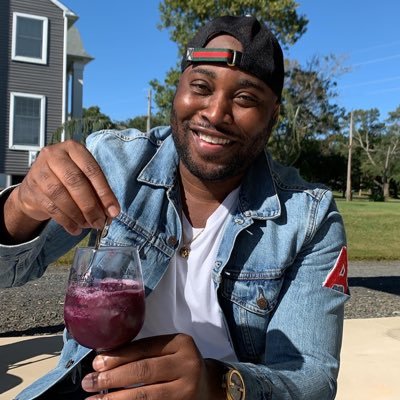 Profile Picture of E|A (@BucaneersSB20) on Twitter