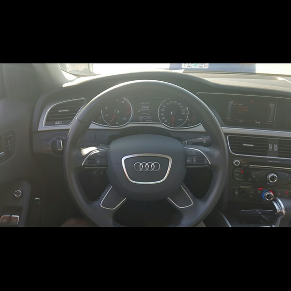 Profile Picture of Adrian Lathan (@all1day) on Poshmark