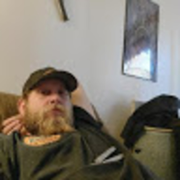 Profile Picture of Justin Fite (@pmadness16) on Poshmark