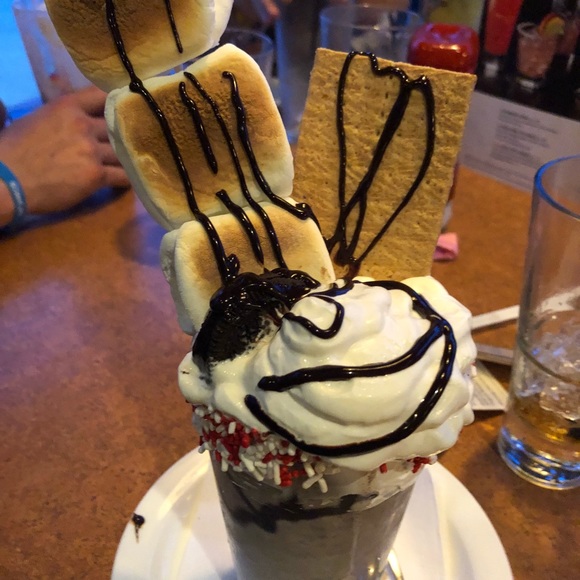 Profile Picture of Mickey Laskowsky (@bonepug81) on Poshmark