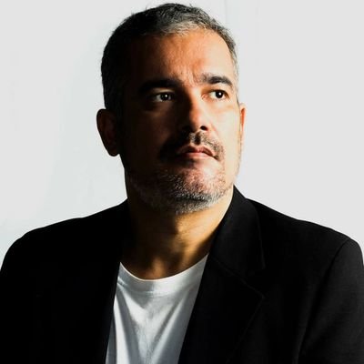 Profile Picture of Chris Gar - #EssaCulpaNãoCarrego (@chris_gar) on Twitter