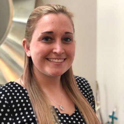 Profile Picture of Laura Blackburn-Ervin (@LBlackbeard1214) on Twitter