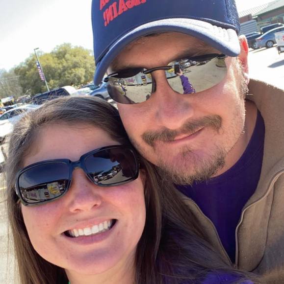 Profile Picture of Lacey Klein (@laceyklein) on Poshmark