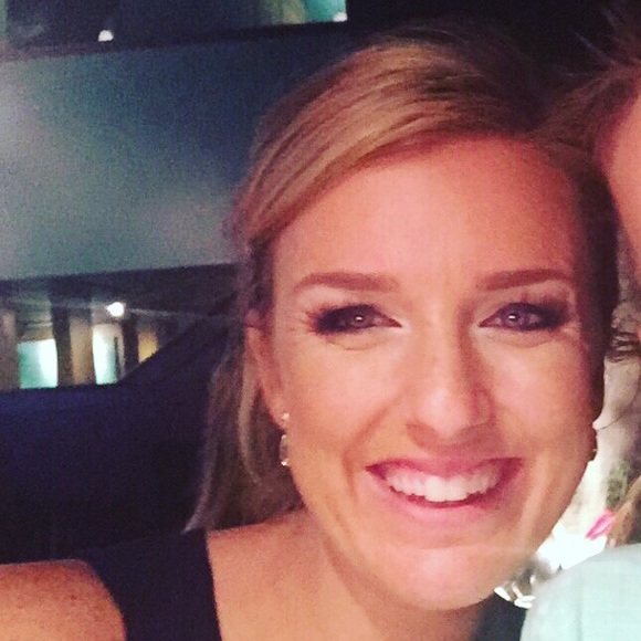 Profile Picture of Tricia Garretto (@tricia_mabel) on Poshmark