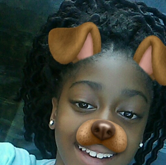 Profile Picture of Jamirria Harrison (@kodaklightskin) on Poshmark