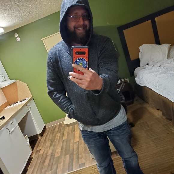 Profile Picture of Josh Hodges (@joshhodges2010) on Poshmark