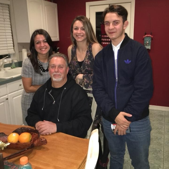 Profile Picture of Robert Paccione (@pacc18) on Poshmark