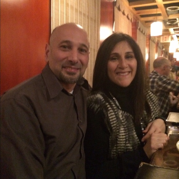 Profile Picture of Tina Dizenzo (@tina5251) on Poshmark