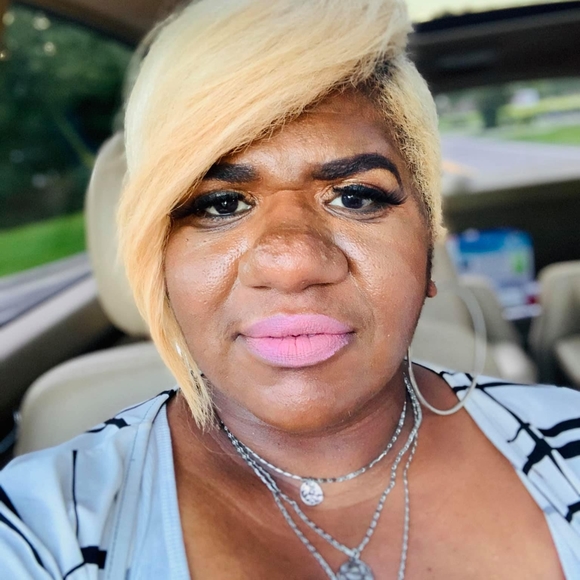 Profile Picture of Deneen Daniel-crowder (@phat9179) on Poshmark