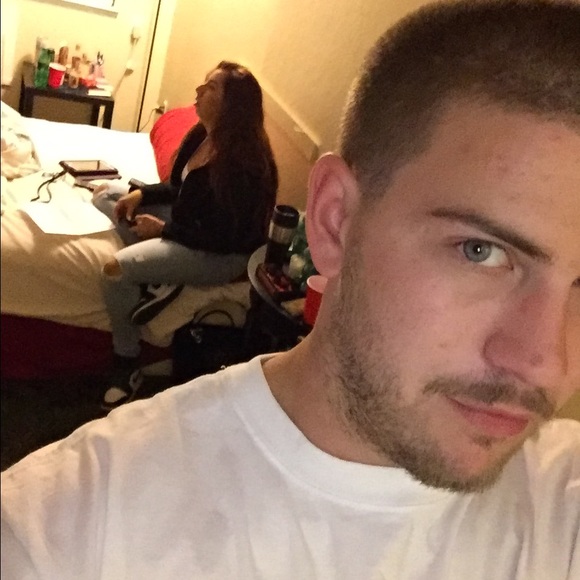 Profile Picture of Anthony Randisi (@anthony8729) on Poshmark