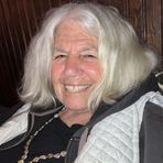 Profile Picture of Joanie Mitchell (@joanie.mitchell.96) on Facebook