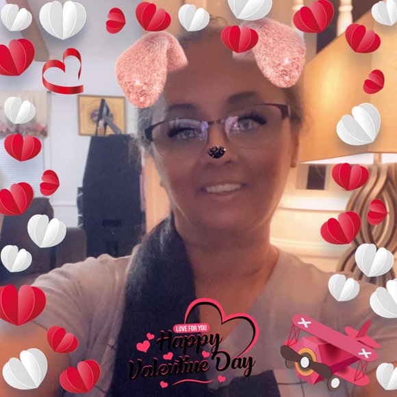 Profile Picture of Sylvia Alva gonzalez (@salva61) on Poshmark