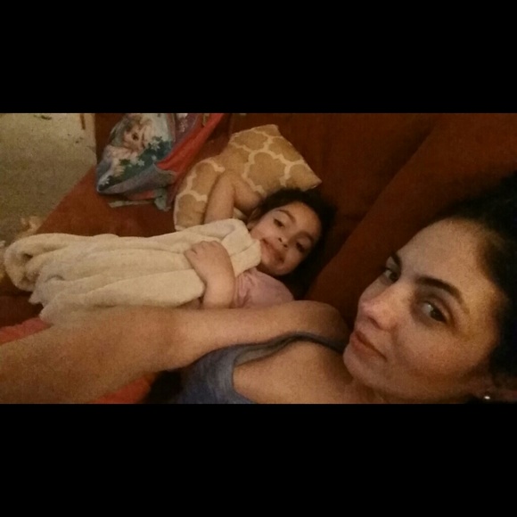 Profile Picture of Christine Cesareo (@christinec77) on Poshmark