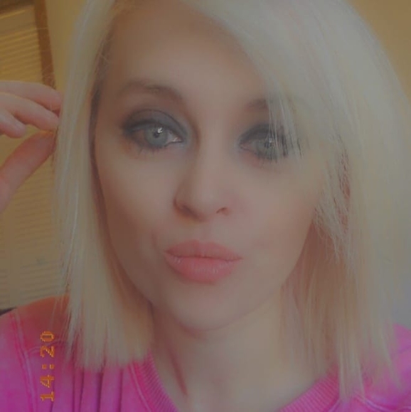 Profile Picture of Kelsey Scarritt (@kelso_08) on Poshmark