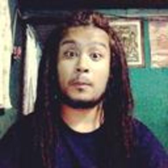 Profile Picture of Herbert Perez (@herbert_perez) on Poshmark