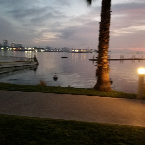 Profile Picture of Kim Tapley (@kimmitt309) on Poshmark