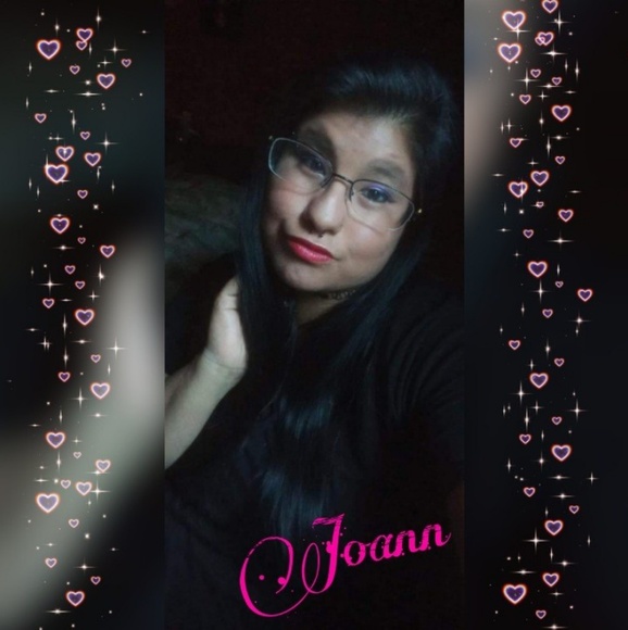 Profile Picture of Joann Moses (@mrsmoses2021) on Poshmark