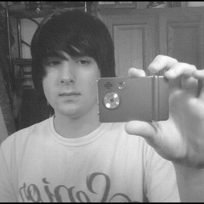 Profile Picture of Shane Elliott (@jillian_fan93) on Twitter