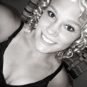 Profile Picture of Kellie Garrett (@pinkpig13) on Myspace