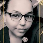 Profile Picture of Kayla Osterholm 💋 (@eternalsparkleboss) on Instagram