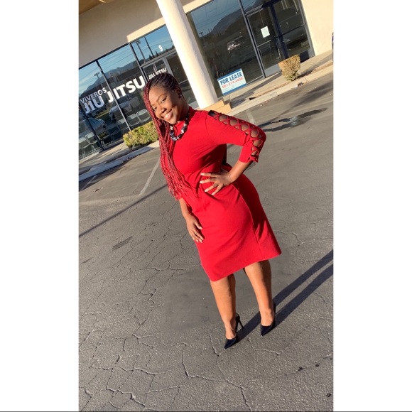 Profile Picture of Mirena Perkins (@sonnysuee) on Poshmark