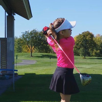 Profile Picture of Julia Barnes (@juliabarnesgolf) on Twitter