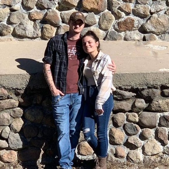 Profile Picture of Coleman Huckins (@colemanhuckins) on Poshmark