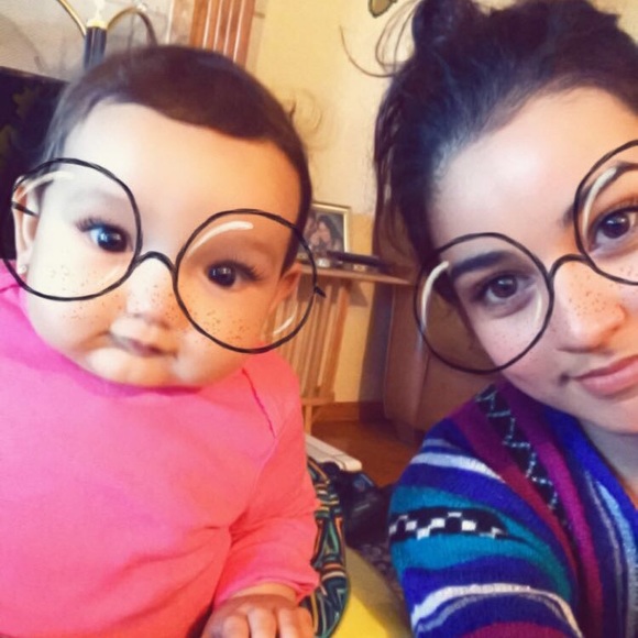 Profile Picture of Paulina Jauregui (@paulinaj10) on Poshmark