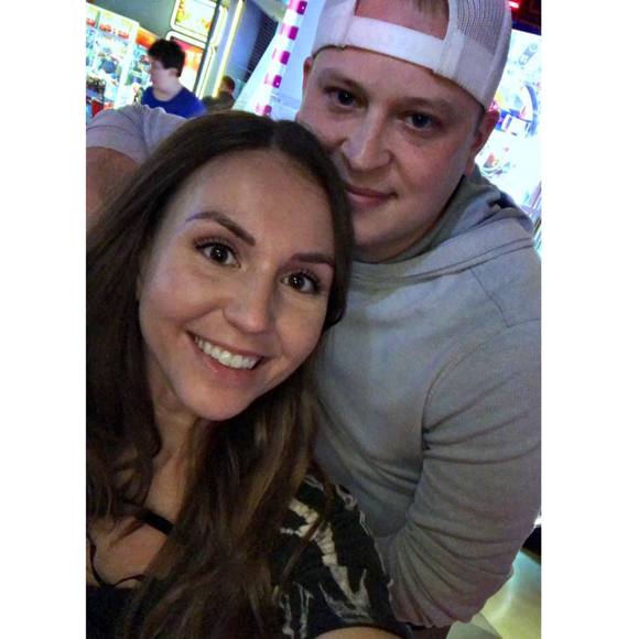 Profile Picture of Maleah Schorpp (@maleahkae) on Poshmark