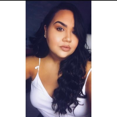 Profile Picture of Maria ☁️ (@maria_armstrong) on Twitter