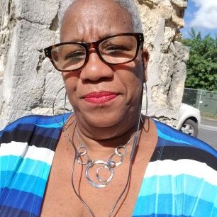 Profile Picture of Beatrice Benjamin-Gumbs (@BeatriceGumbs) on Twitter
