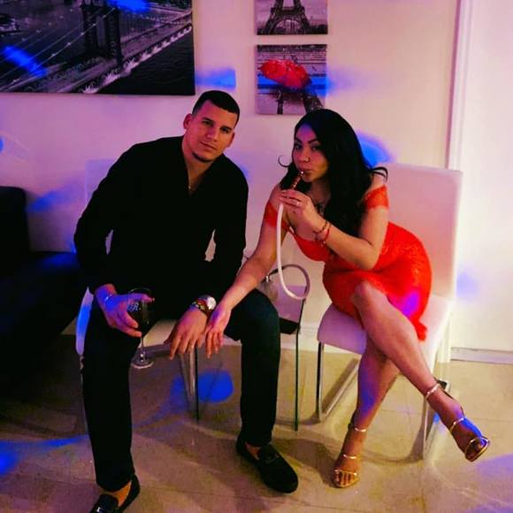 Profile Picture of Alexis a Varona (@a_varona) on Poshmark